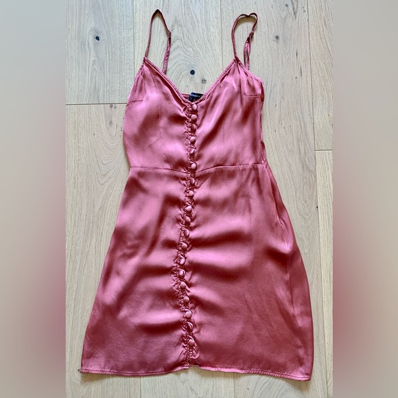 Abercrombie & Fitch Dresses & Skirts - Pink Silk Abercrombie & Fitch Summer Dress